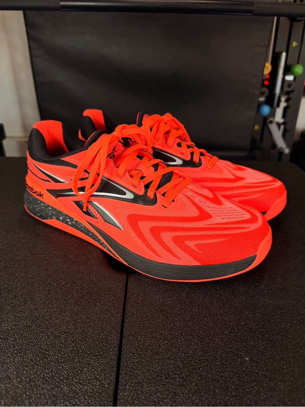 Reebok Men’s Nano x5 Edge sz 10.5 - Bright Orange/Black